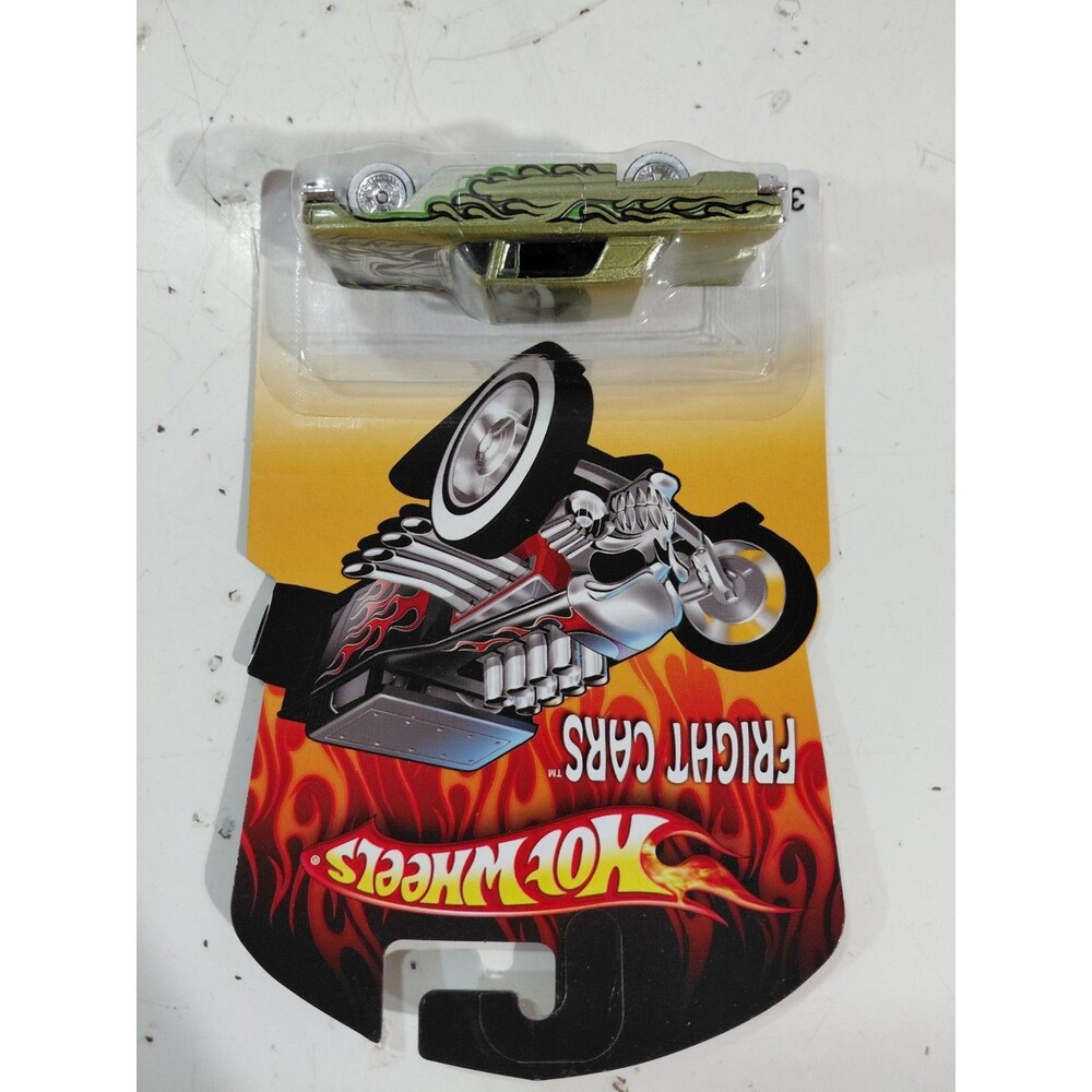 NIP Hot Wheels Fright Cars 1:64 Die Cast 1957 Ford Thunderbird Classic Car - Picture 3 of 5